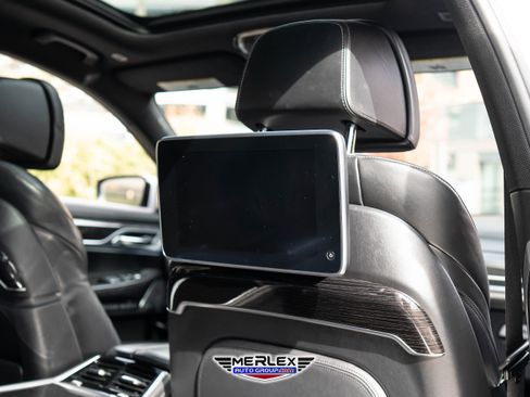 Used 2016 BMW 750i xDrive image 20