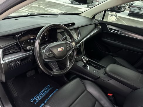 Used 2019 Cadillac XT5 Luxury image 10
