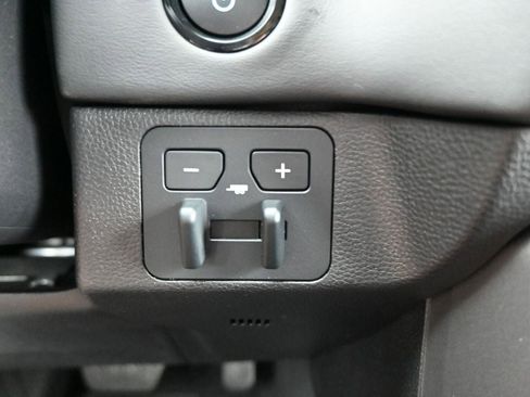 New 2026 Toyota Tundra Platinum AWD/4WD image 19