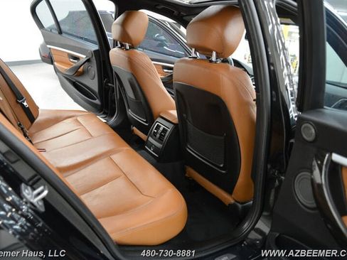 Used 2016 BMW 328i Sedan w/ Premium Package image 22