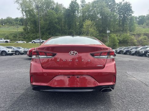 Used 2019 Hyundai Sonata Limited w/ Ultimate Package 04 FWD image 5