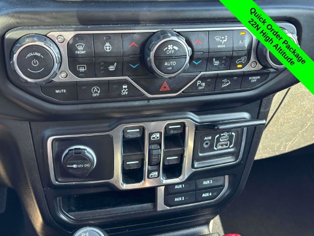 Used 2021 Jeep Wrangler Unlimited Sahara AWD/4WD image 20