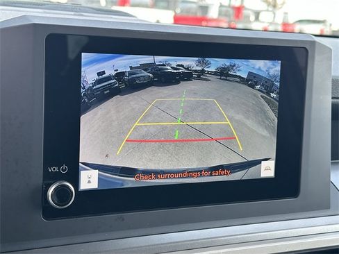 Certified 2024 Toyota Tacoma SR5 image 18