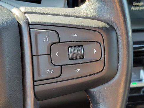 Used 2023 GMC Sierra 1500 AT4 w/ AT4 Premium Package AWD/4WD image 17