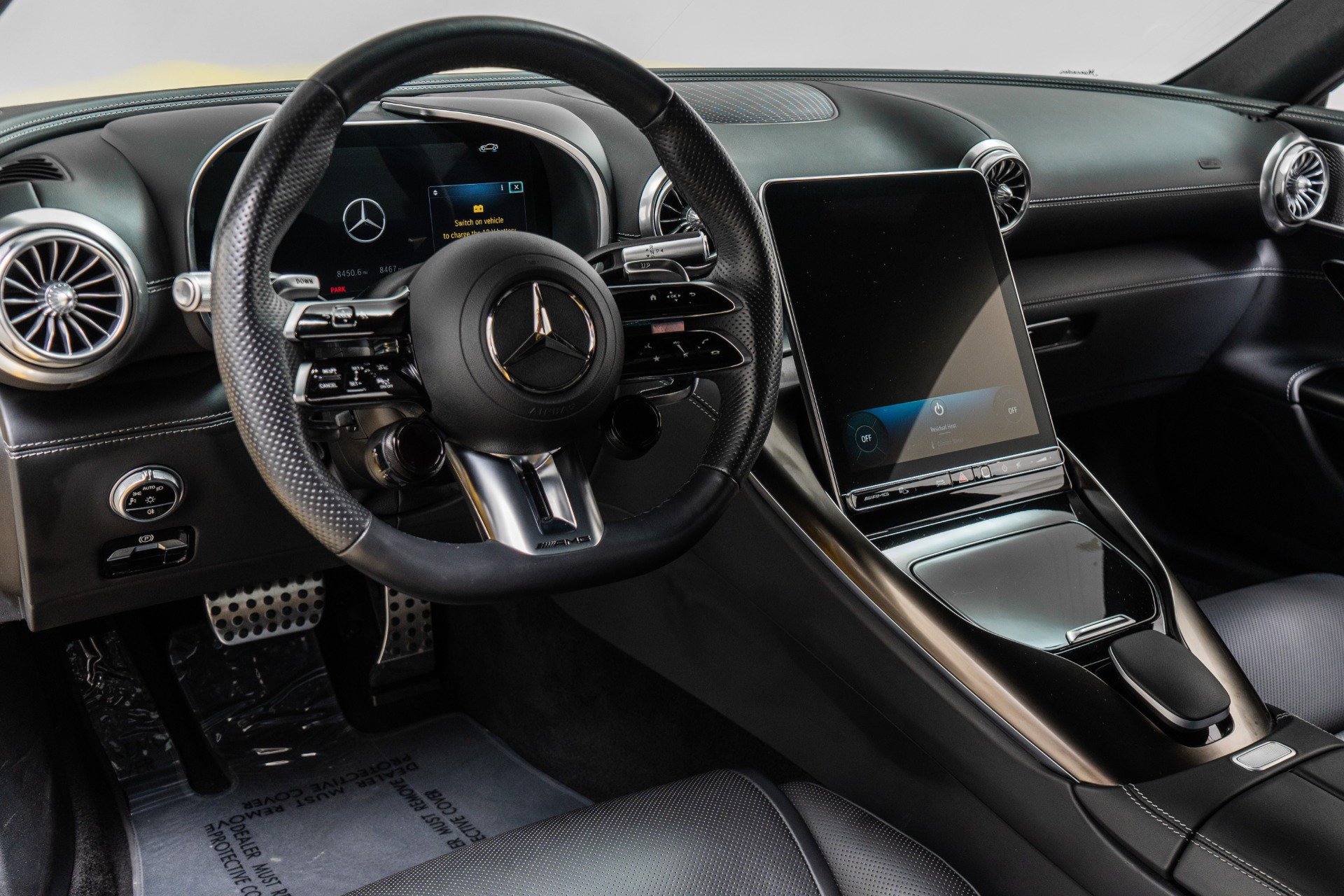 Used 2024 Mercedes-Benz AMG GT 63 image 13