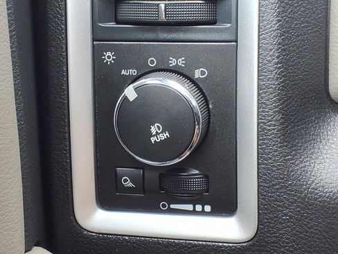Used 2011 RAM 1500 Big Horn AWD/4WD image 17