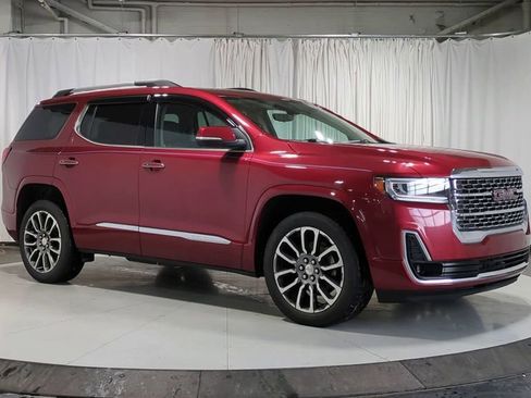 Used 2020 GMC Acadia Denali image 3