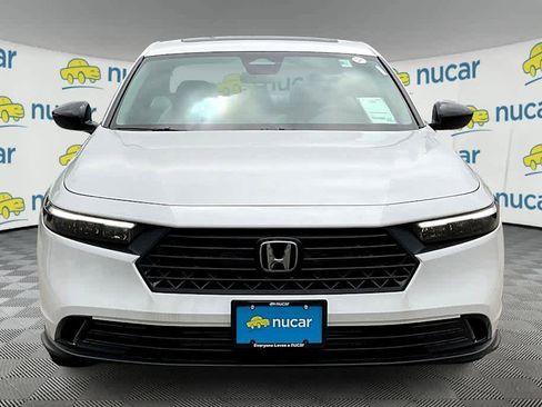 New 2025 Honda Accord SE image 2