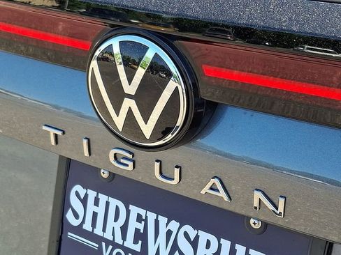 New 2026 Volkswagen Tiguan SE AWD/4WD image 12