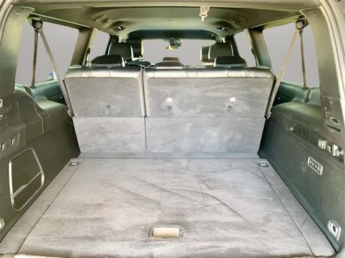 Used 2024 Jeep Wagoneer L Series II image 23