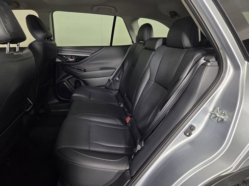 Used 2022 Subaru Outback Limited AWD/4WD image 23