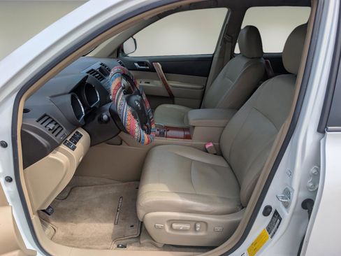 Used 2008 Toyota Highlander Limited image 10