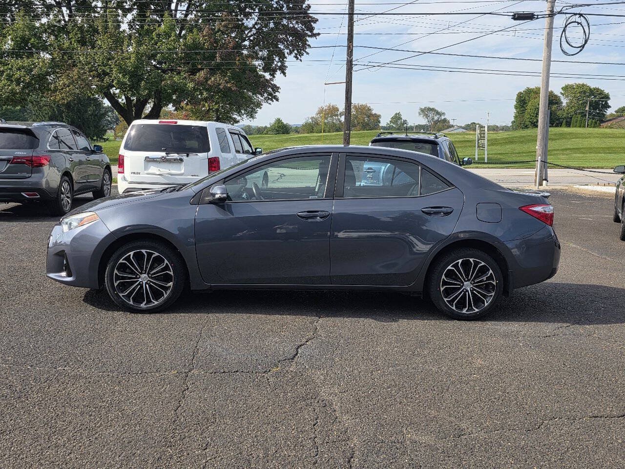 Used 2016 Toyota Corolla S FWD image 6