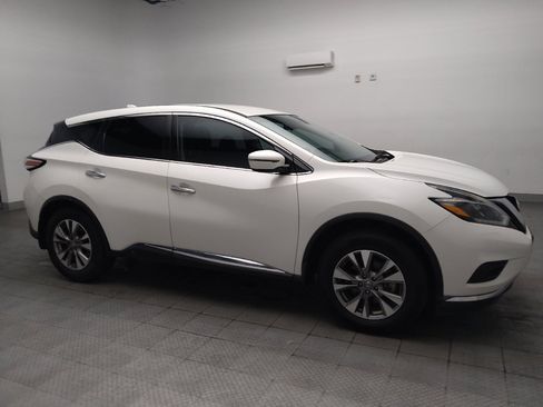Used 2018 Nissan Murano S FWD image 11