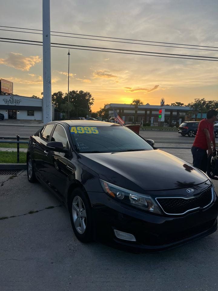 Used 2015 Kia Optima LX FWD image 2