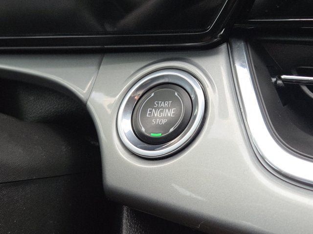 Used 2025 Chevrolet Trax LT w/ Driver Confidence Package FWD image 26