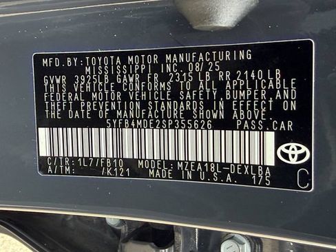 Used 2025 Toyota Corolla LE FWD image 25