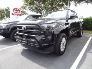 Used 2025 Toyota Tacoma SR5 AWD/4WD video 1