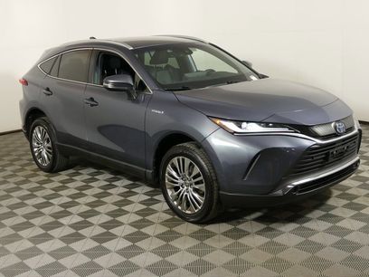 Used 2021 Toyota Venza XLE w/ Softex Package