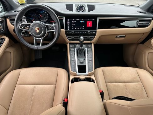 Used 2019 Porsche Macan AWD/4WD image 15