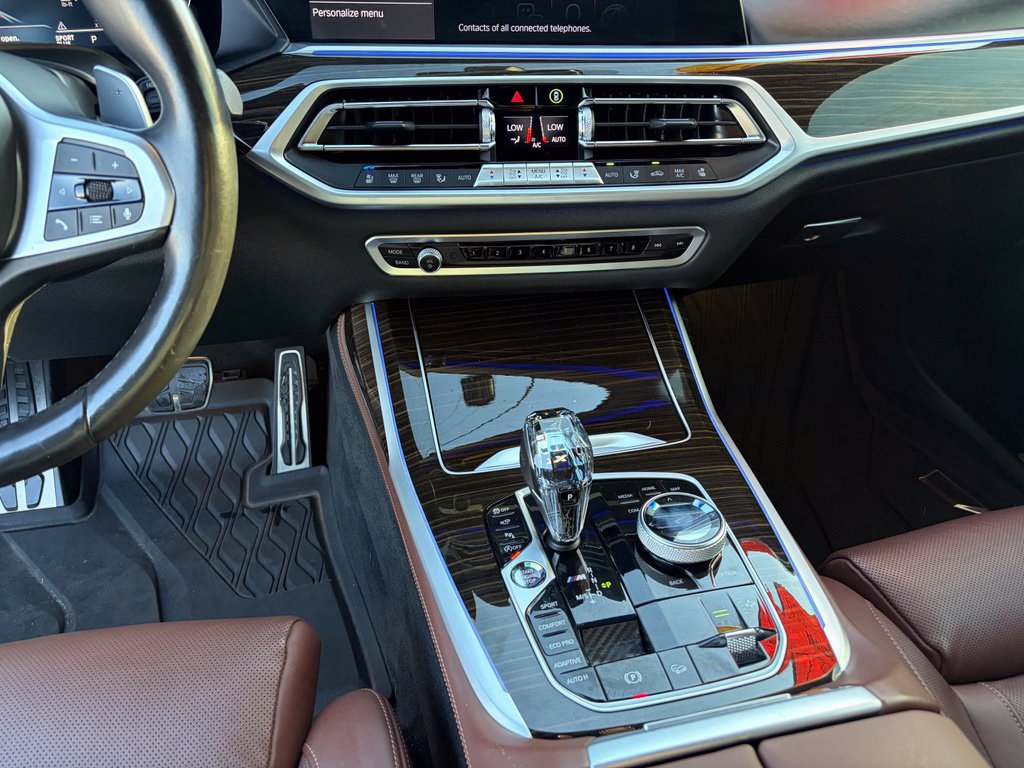 Used 2021 BMW X7 M50i w/ Dynamic Handling Package AWD/4WD image 23