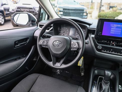 Certified 2023 Toyota Corolla LE FWD image 4