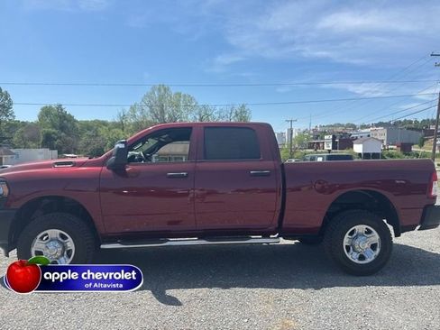 Used 2024 RAM 2500 Tradesman AWD/4WD image 3
