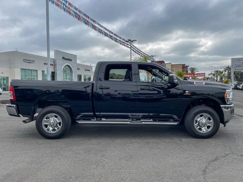 New 2024 RAM 2500 Tradesman w/ Chrome Appearance Group image 7