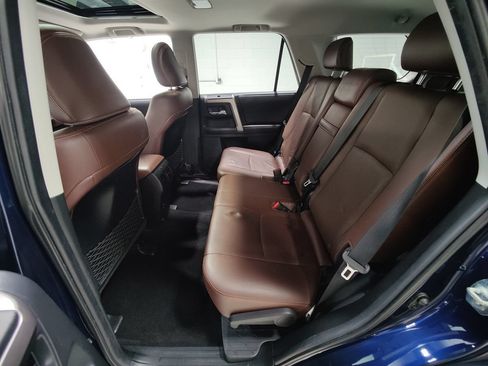 Used 2018 Toyota 4Runner Limited AWD/4WD image 45