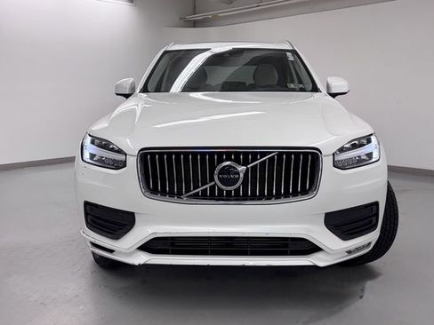 Used 2020 Volvo XC90 T5 Momentum AWD/4WD image 3