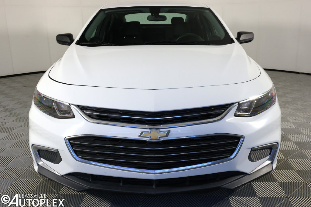 Used 2016 Chevrolet Malibu LS FWD image 2