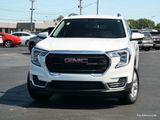 Used 2023 GMC Terrain SLE w/ Driver Convenience Package image 5