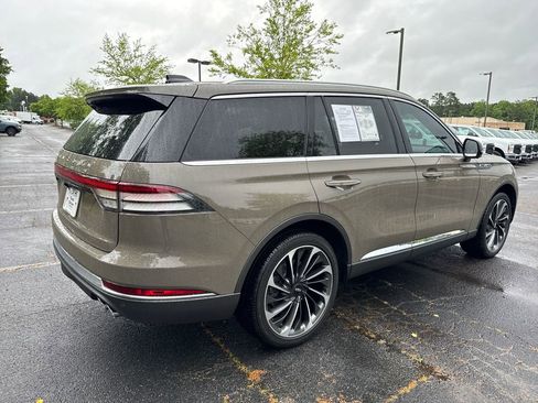 Used 2025 Lincoln Aviator Reserve w/ Equipment Group 201A AWD/4WD image 5