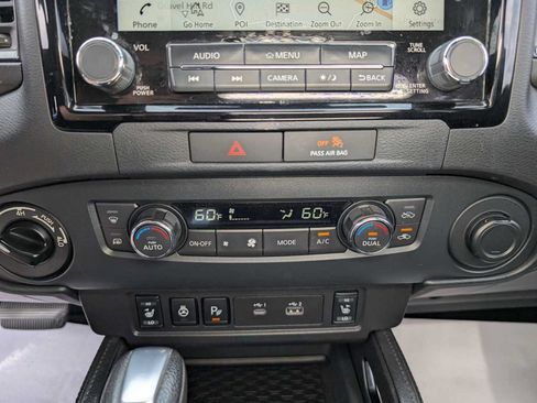 Used 2022 Nissan Frontier PRO-4X w/ Pro-4X Premium Package AWD/4WD image 31