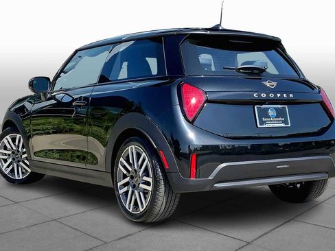 New 2026 MINI Cooper 2-Door Hardtop image 12