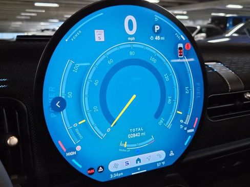 Used 2025 MINI Cooper Convertible image 11