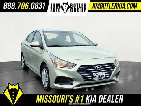 Used 2019 Hyundai Accent SE FWD image 23