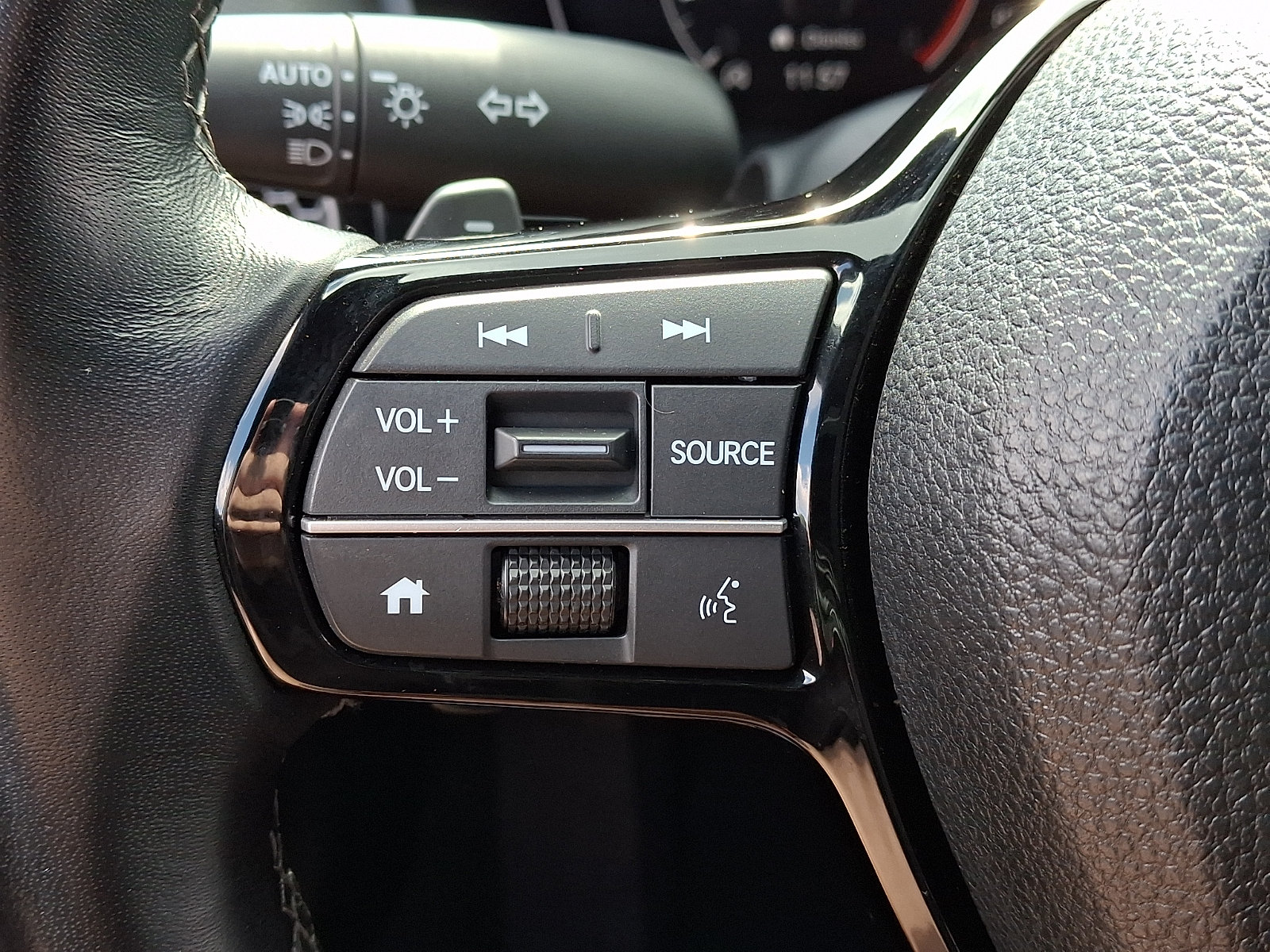 Used 2024 Honda Civic Sport image 27