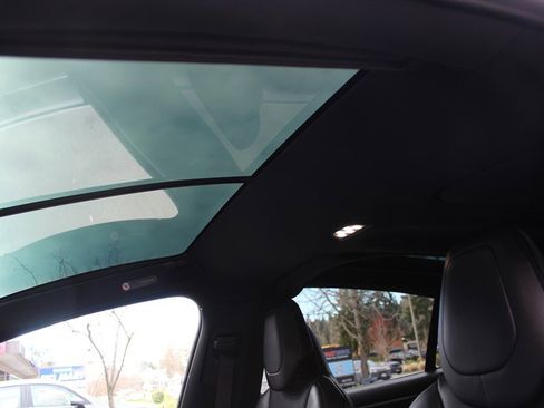 Used 2016 Tesla Model X 90D image 23