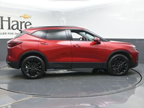 Used 2024 Chevrolet Blazer LT w/ LPO, Black Grille Bar Package FWD image 37