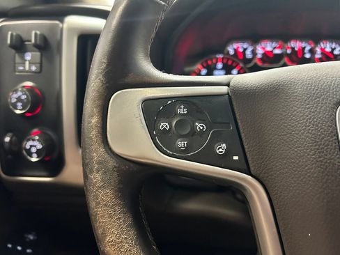 Used 2014 GMC Sierra 1500 SLT w/ SLT Preferred Package AWD/4WD image 10