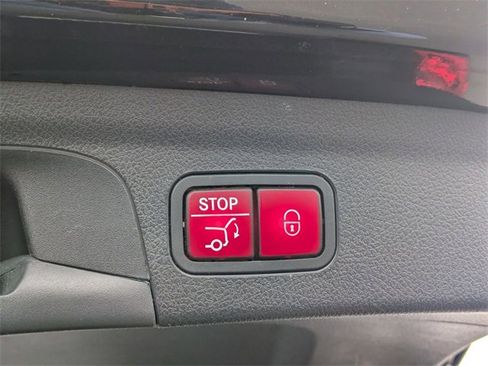 Used 2021 Mercedes-Benz GLE 53 AMG 4MATIC image 31