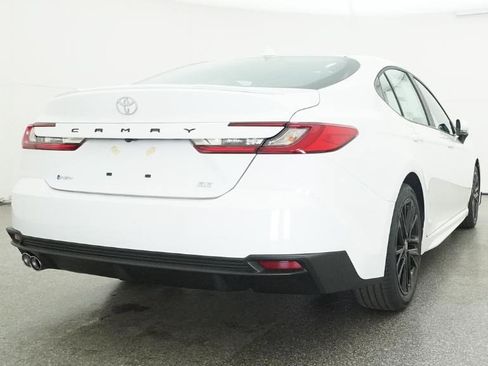 New 2026 Toyota Camry SE image 32