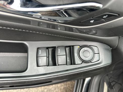 Certified 2023 Chevrolet Traverse LT image 14