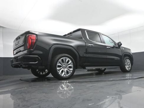 Used 2020 GMC Sierra 1500 Denali w/ Denali Ultimate Package AWD/4WD image 75
