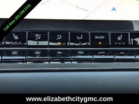 New 2025 GMC Canyon Elevation w/ Convenience Package image 30