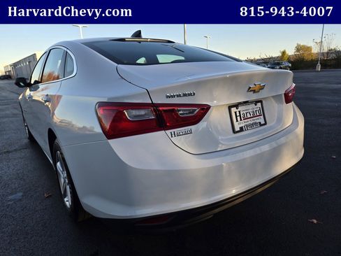 Used 2022 Chevrolet Malibu LS image 34