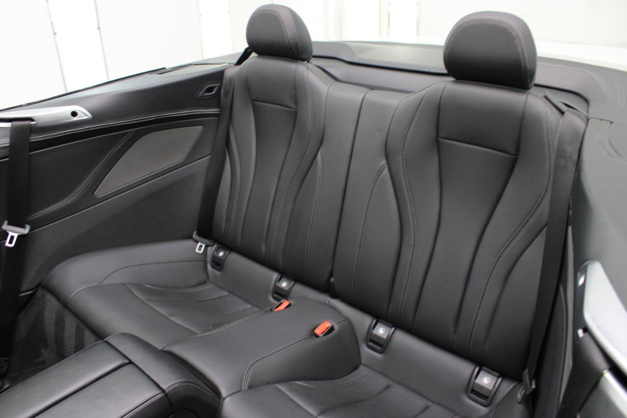 Used 2020 BMW 840i Convertible w/ Driving Assistance Package 2 RWD image 42