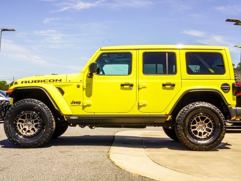 Used 2023 Jeep Wrangler Unlimited Rubicon 392 w/ Xtreme Recon 35" Tire Package AWD/4WD image 9