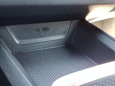 Used 2026 Chevrolet Equinox ACTIV FWD image 12